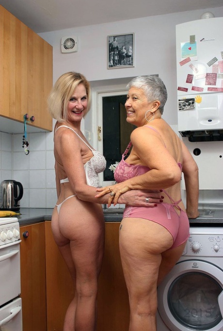 Granny lesbians lick each others nipples before using bananas as dildos