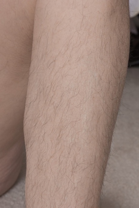 Charming mom Sammie Jenkins showing off her hairy body parts in the closet