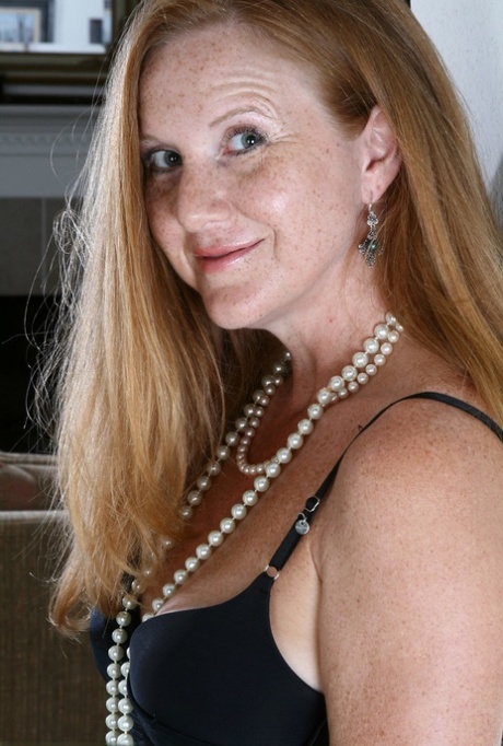 Freckled MILF Michelle M shows her naturals and plays with her pussy