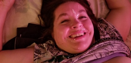 Mature BBW showing off her big fat ass & posing with nipple clamps on her tits