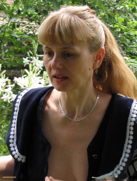 Mature Amateur Pics