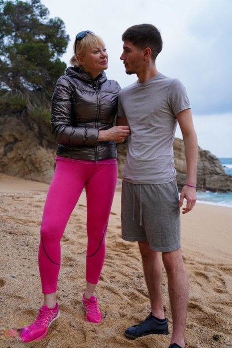 Mature lady Anna Blond enjoys hardcore sex with a well-endowed young man