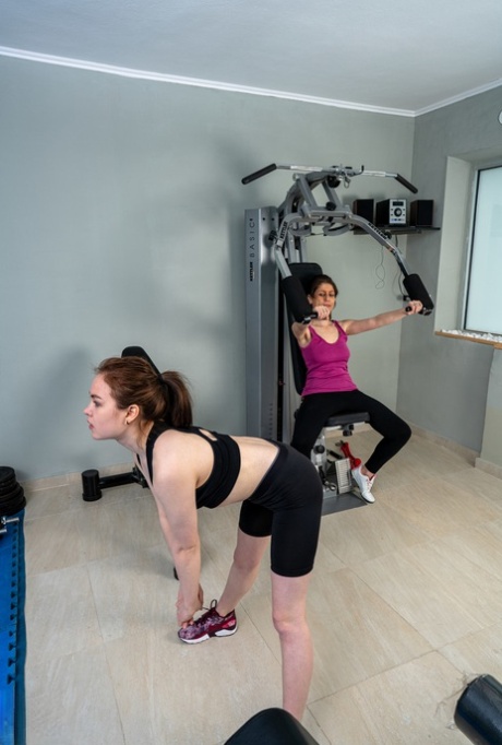 Old & young lesbians Maya & Roxane strip & have oral sex at the gym
