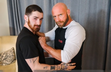 Hot gay dudes Killian Knox and Nick Milani pose before ramming each other